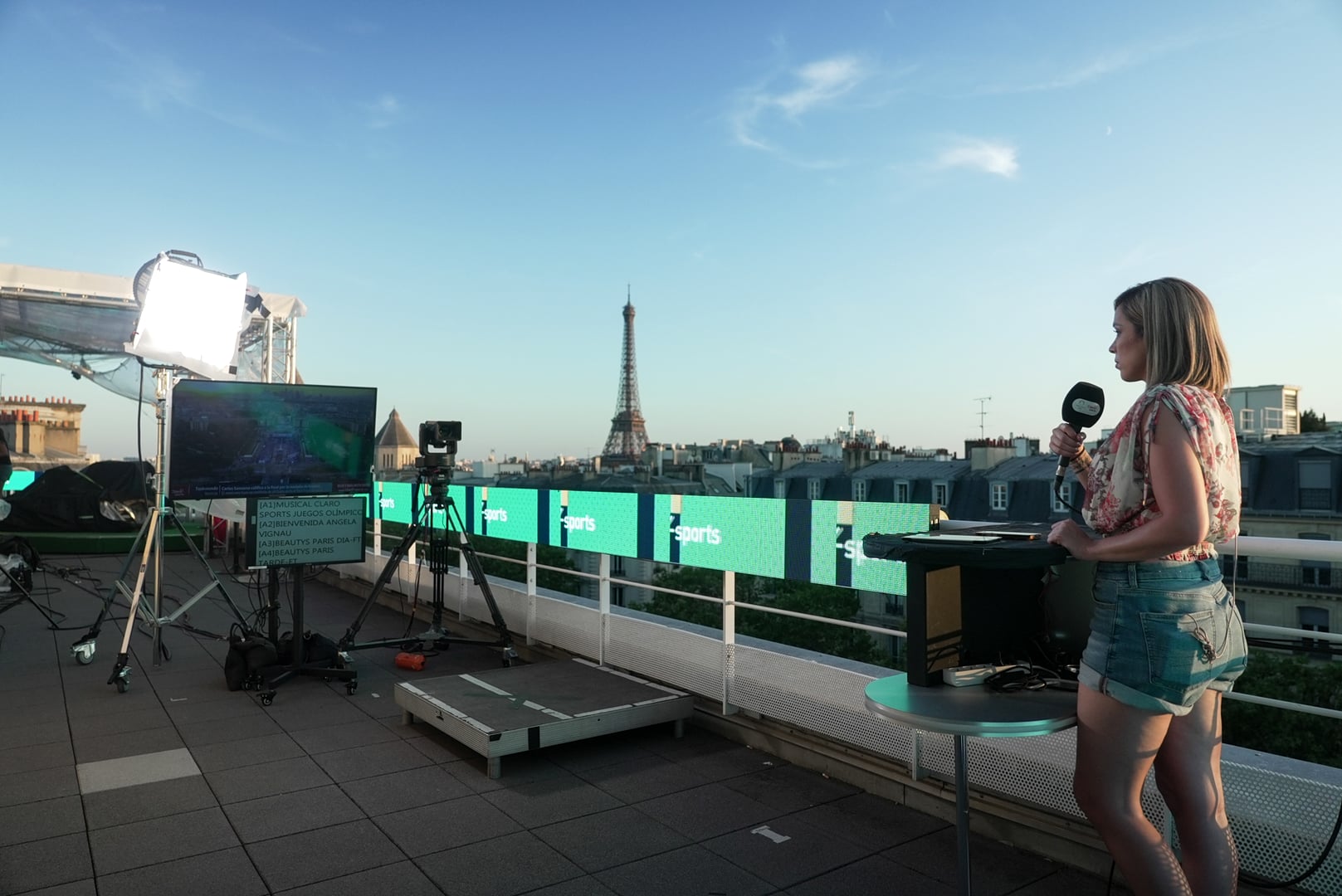 Rooftop PTZ Remote Production — Eiffel StandUp TV Set