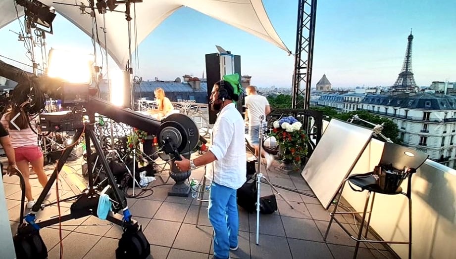 News Rooftop Multicam — JimmyJib Eiffel Tower