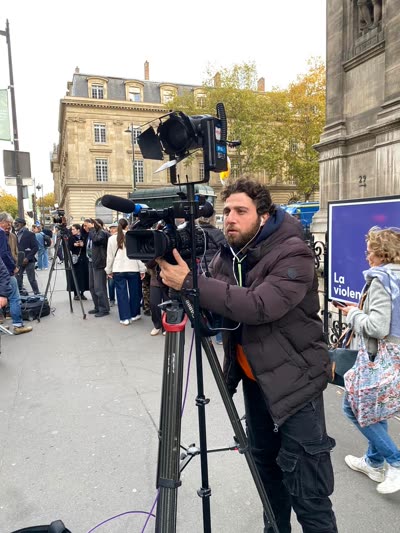 Cameraman Breaking News